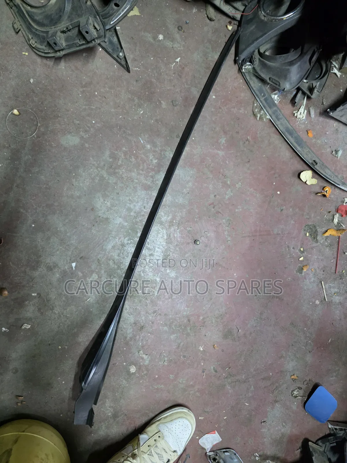 Lexus Nx200t Windscreen Moulding