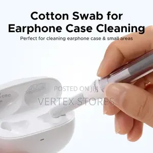 UGREEN CP101 Multifunction Earbuds Cleaner