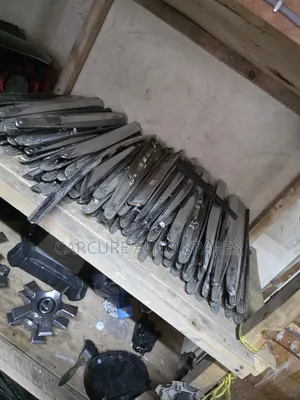 Harrier 2015 to 2019 Door Mouldings