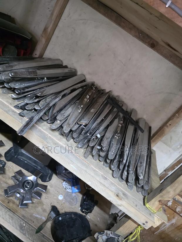 Harrier 2015 to 2019 Door Mouldings