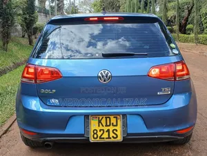 Volkswagen Golf 2015 Blue