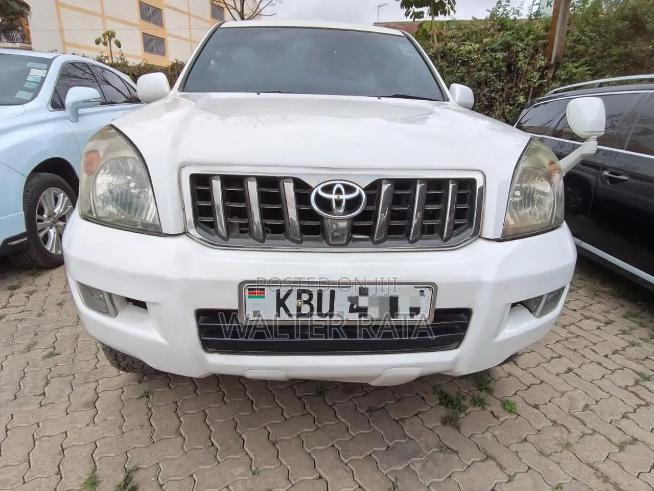 Toyota Land Cruiser Prado 2006 White