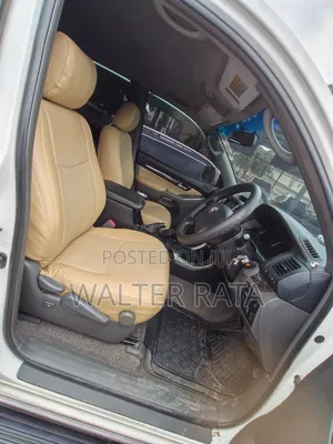 Toyota Land Cruiser Prado 2006 White