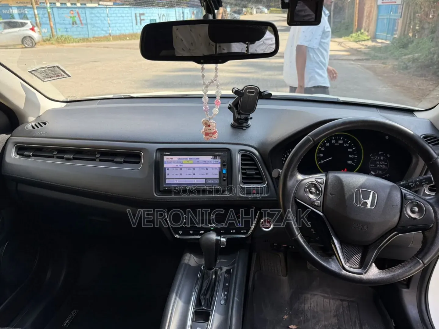 Honda Vezel 2016 White