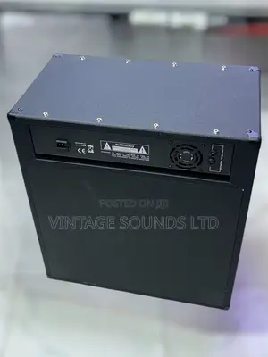 Marshall BA400 400-Watt Bass Guitar Combo Amplifier (1x15" + Tweeter)