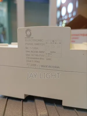 100A 3P Din Rail Phase Selector Adjustable Over/Under Voltage Protecto