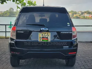 Subaru Forester 2011 Black