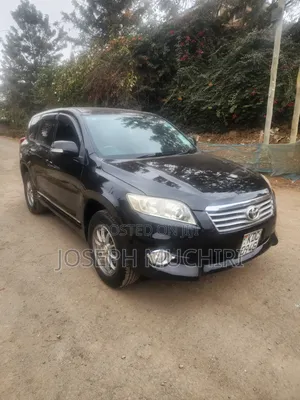 Toyota Vanguard 2012 Black