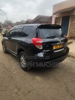 Toyota Vanguard 2012 Black