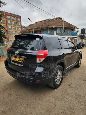 Toyota Vanguard 2012 Black