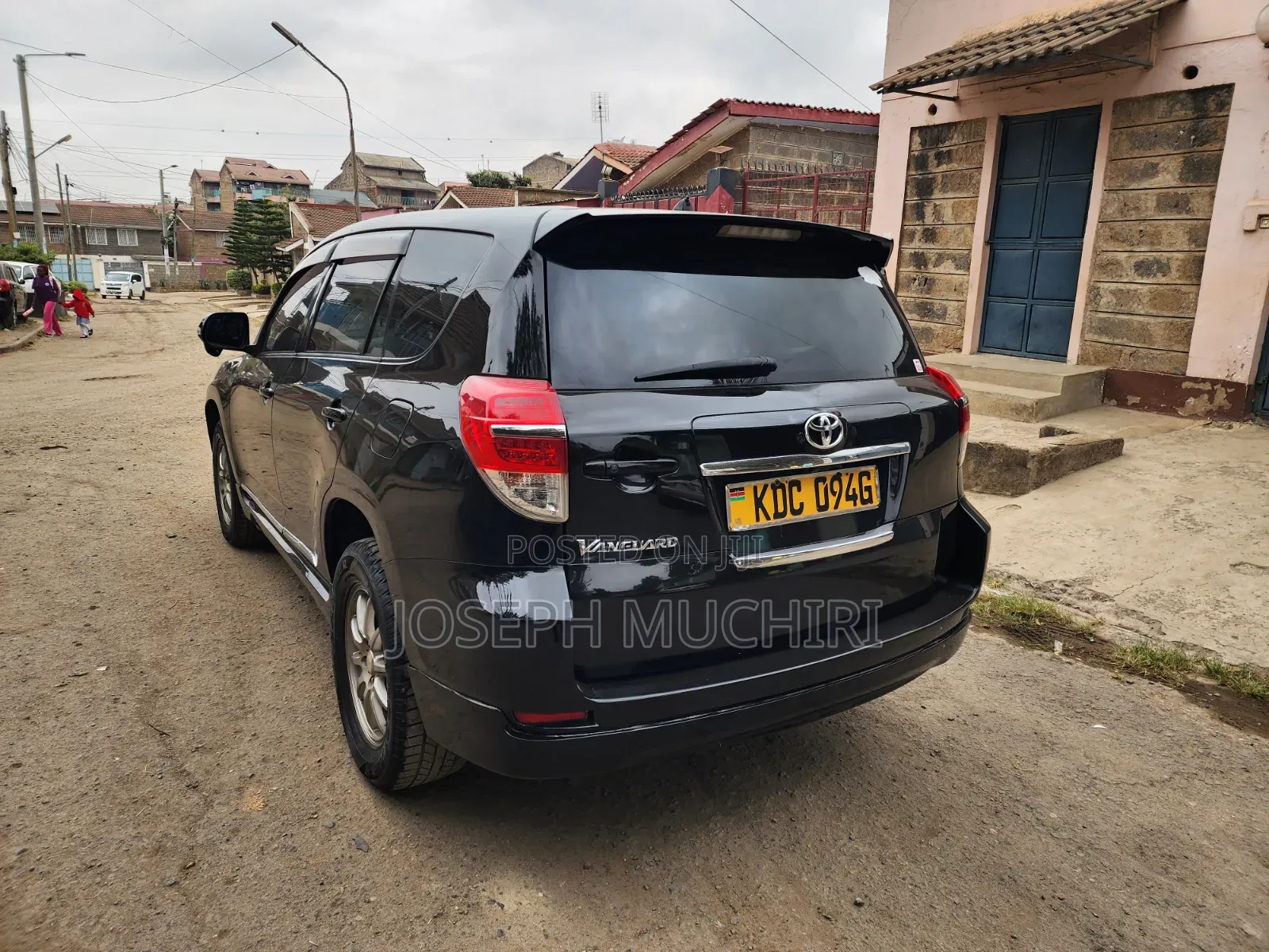 Toyota Vanguard 2012 Black