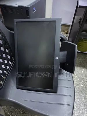HP 19inch Wide