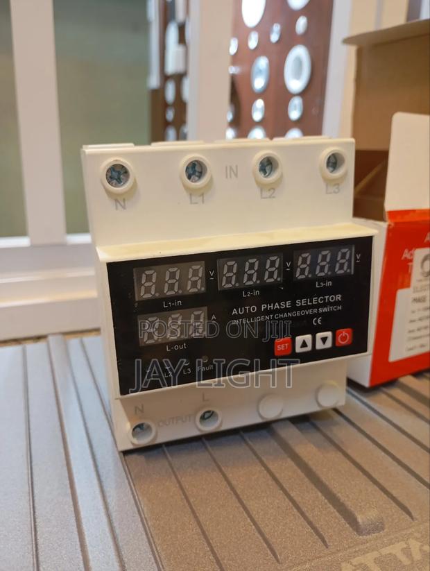 3 Phase 100A Adjustable Automatic Over Under Voltage Phase Selector