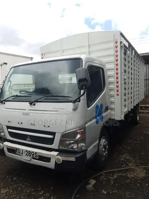 MITSUBISHI Fuso Canter 2021 White