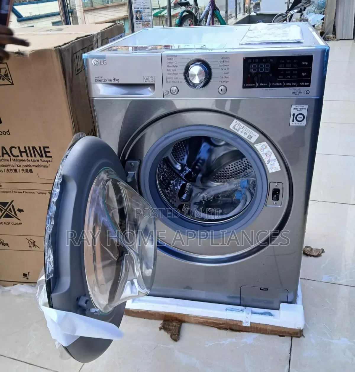 LG 9kg Front Load Wash and Spin Washing Machine F4R3VYG6P