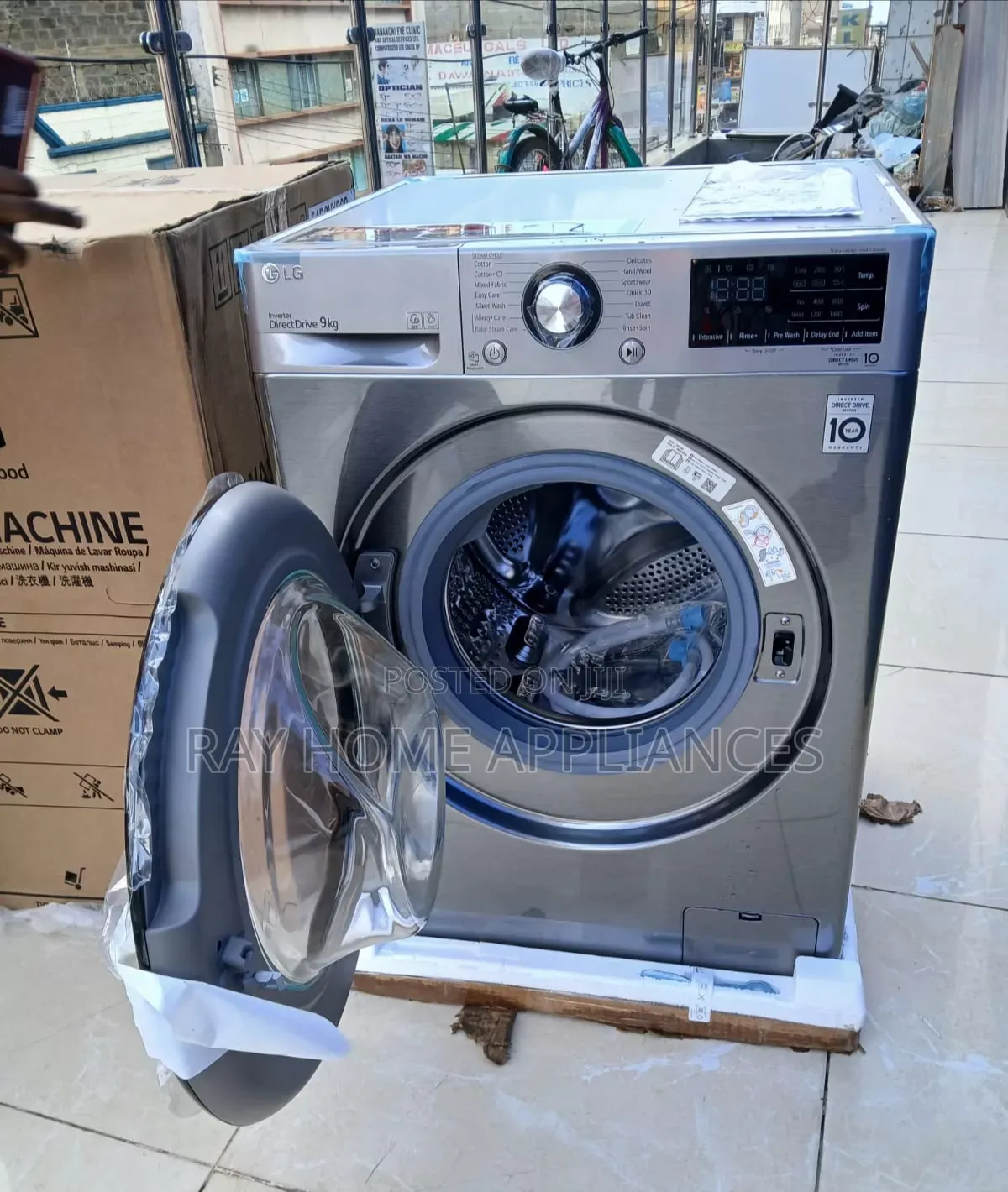 LG 9kg Front Load Wash and Spin Washing Machine F4R3VYG6P