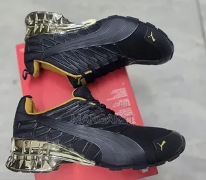 Puma Ferrari Sneakers