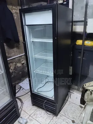 300litres Super Clean Display Counter Fridge Has 3 Trays