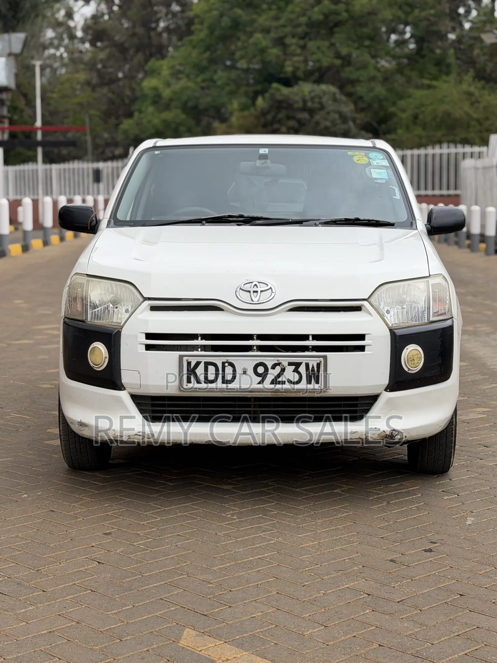 Toyota Probox 2014 White