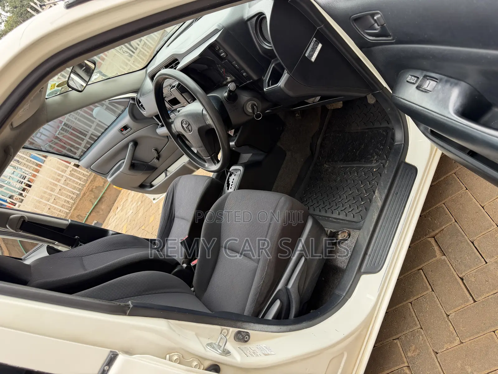 Toyota Probox 2014 White