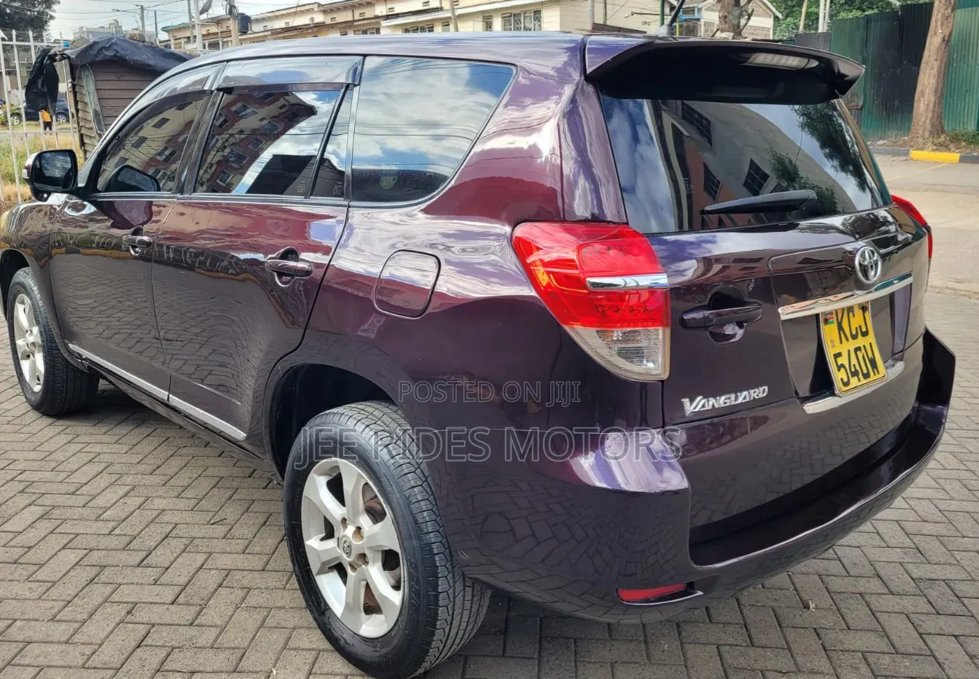 Toyota Vanguard 2011 Maroon