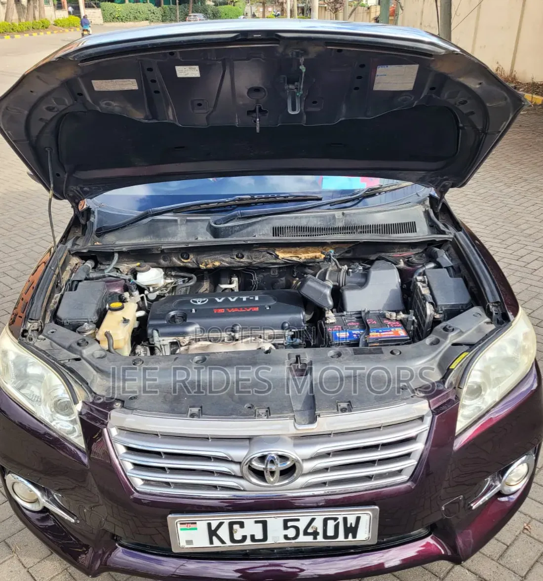 Toyota Vanguard 2011 Maroon