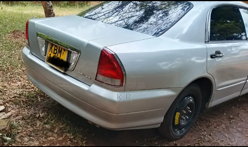 Mitsubishi Diamante VR-X 2003 Silver