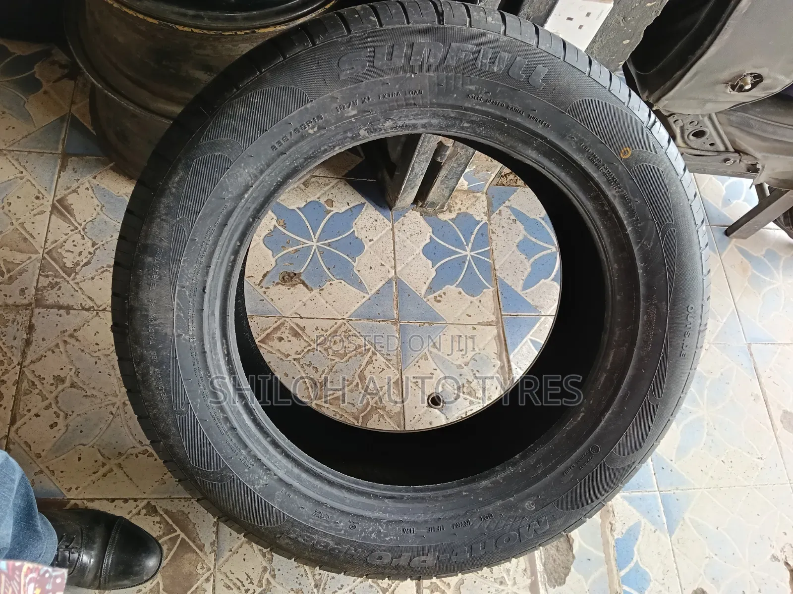 235/60r18 Sunfull