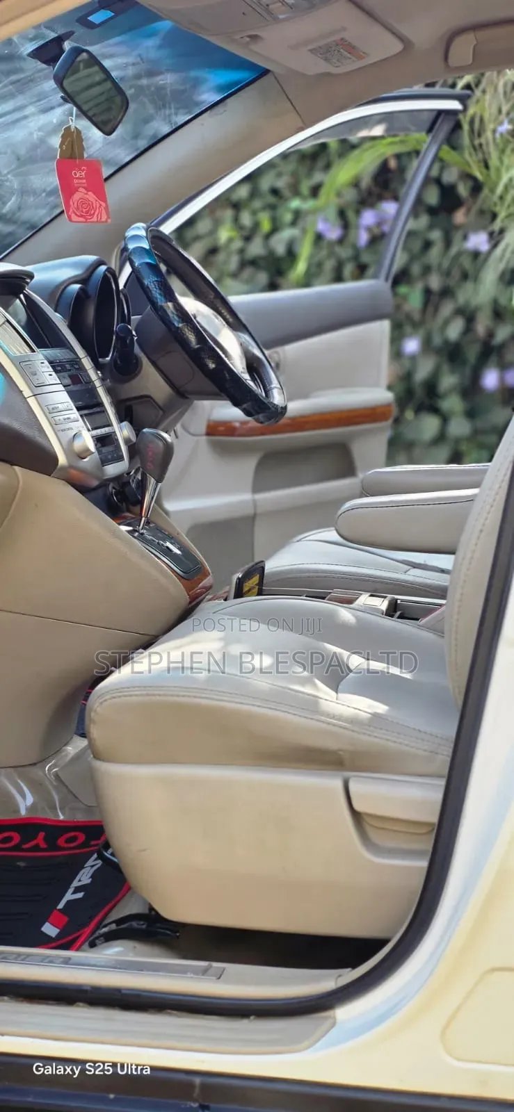 Toyota Harrier 2012 White