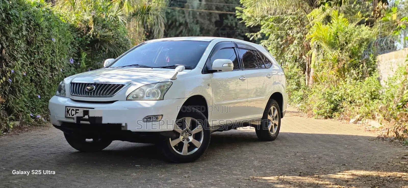 Toyota Harrier 2012 White