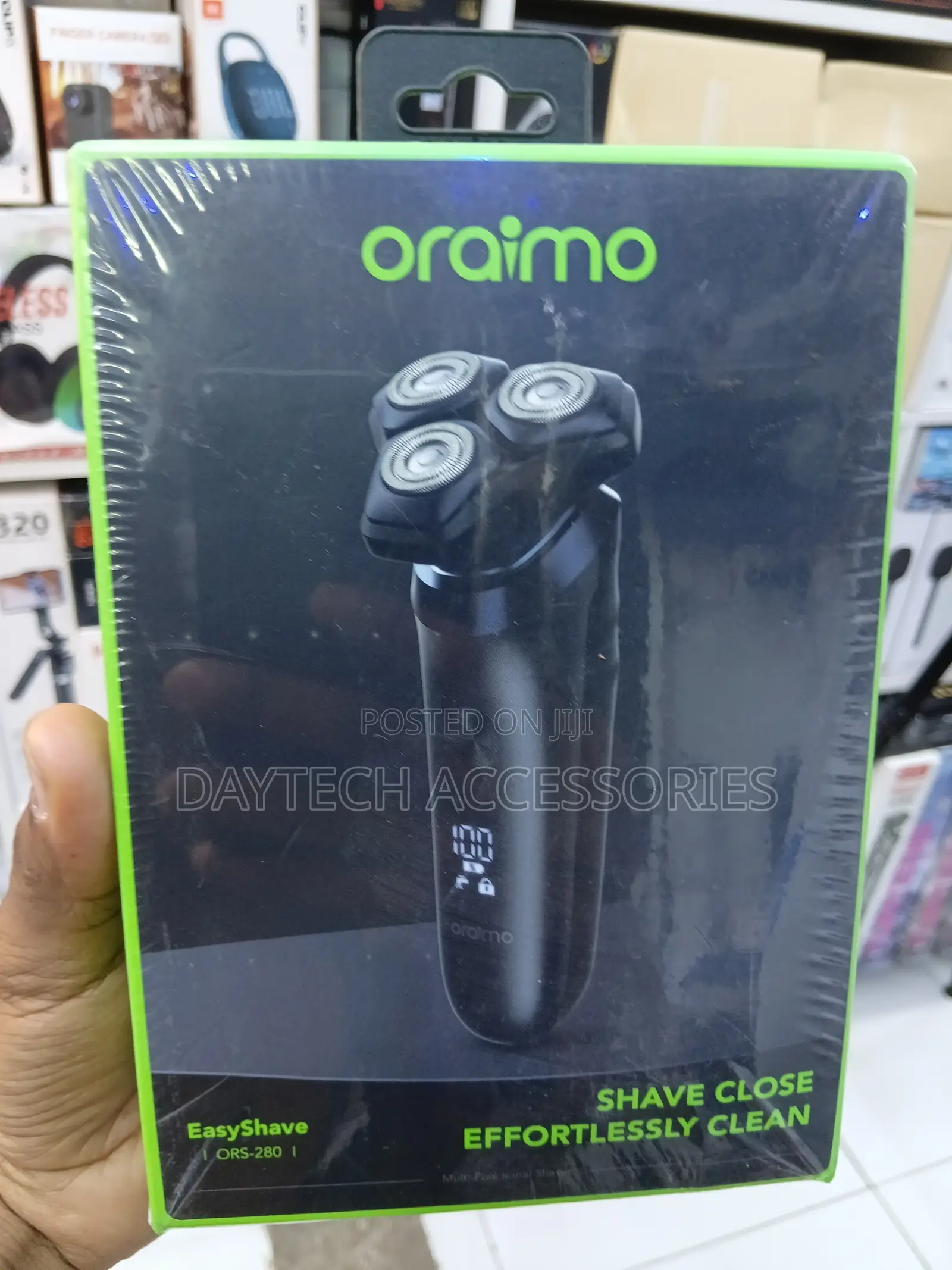Oraimo Smoother ORS-280 EasyShave Digital Display Rechargeable Shaver