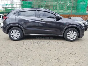 Honda Vezel 2018 Black