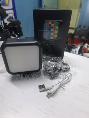 RECHAGEABLE Phone /Camera /Laptop Light