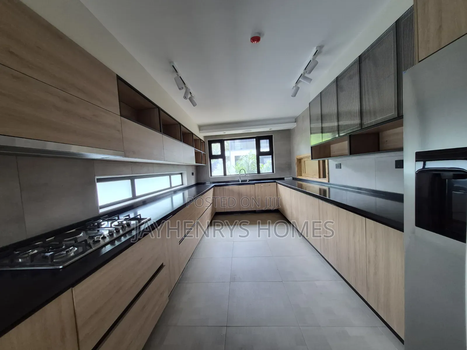 4bdrm House in Muthangari for sale