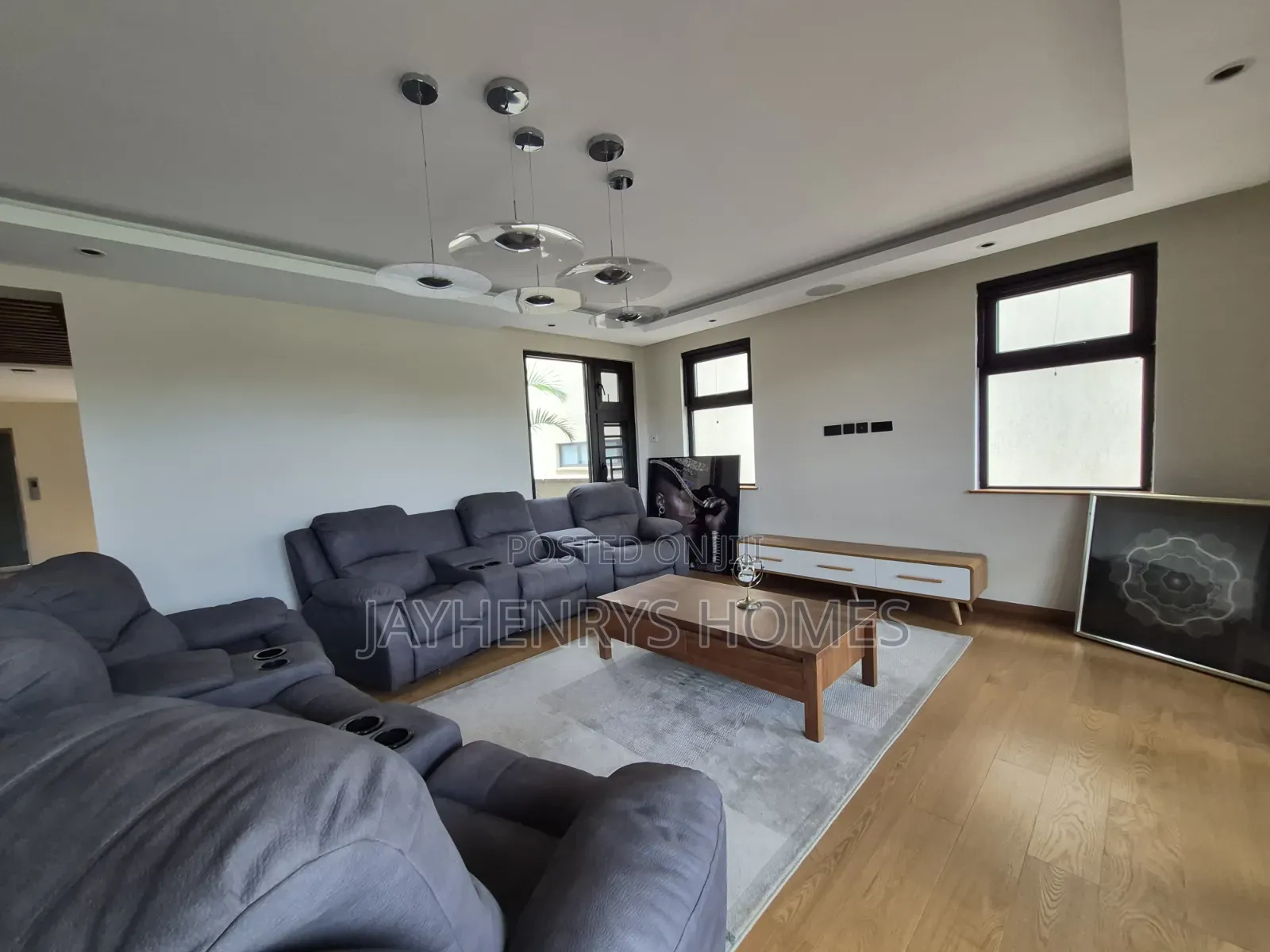 4bdrm House in Muthangari for sale
