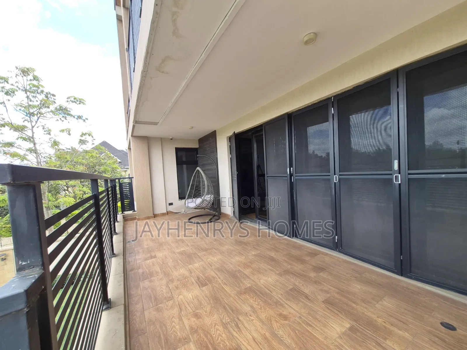 4bdrm House in Muthangari for sale