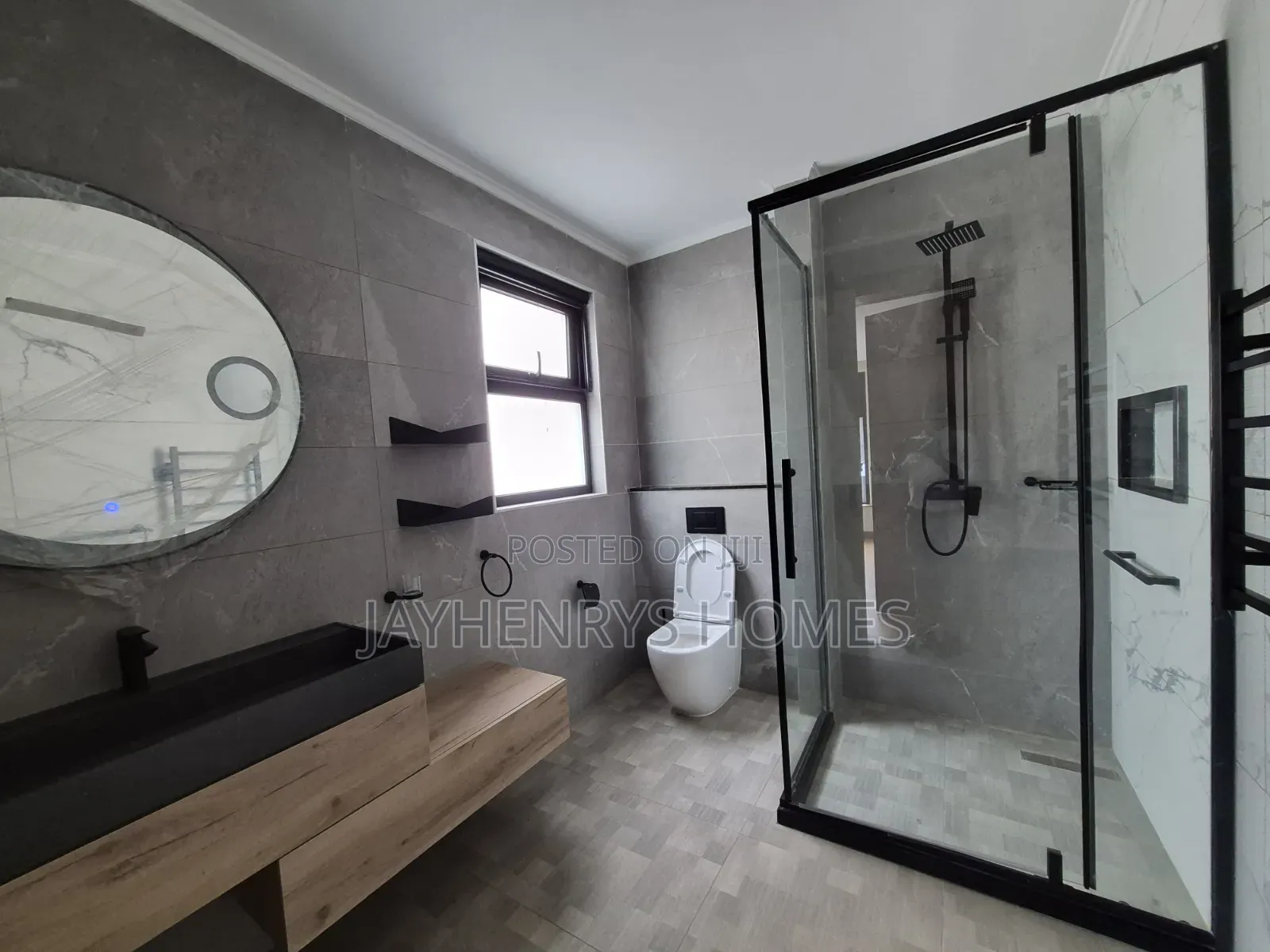 4bdrm House in Muthangari for sale