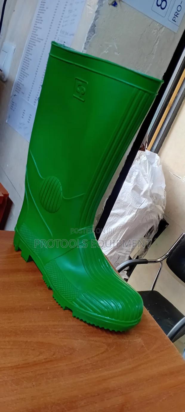 Green Gumboot Size 40