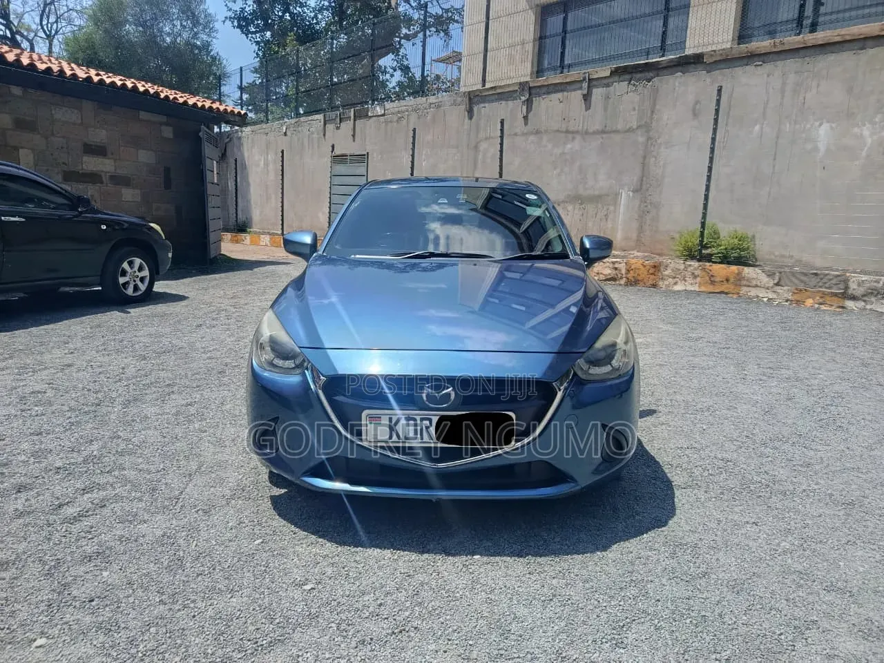 Mazda Demio 2017 Blue