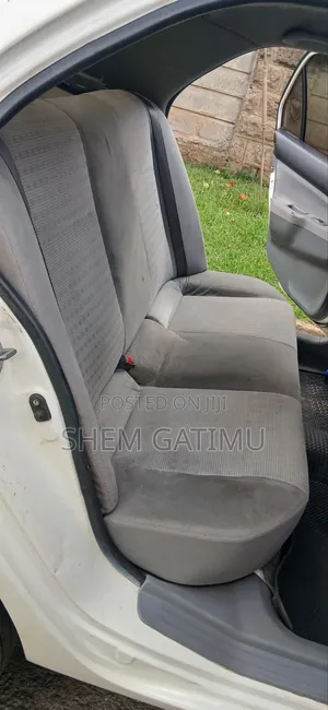 Mitsubishi Lancer 2004 White