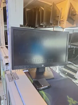 19 Inches Monitor HP Refurbished