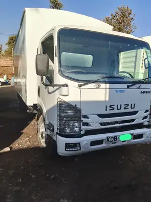 Isuzu NQR Truck