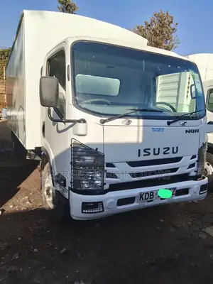 Isuzu NQR Truck