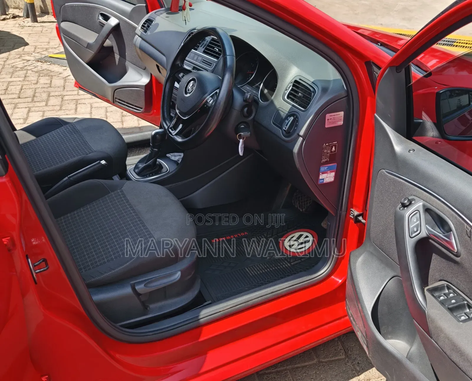 Volkswagen Polo 2017 Red