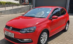 Volkswagen Polo 2017 Red