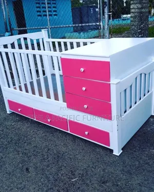 4by6 Luxurious Babycots With Elegance Design,modern and Quality