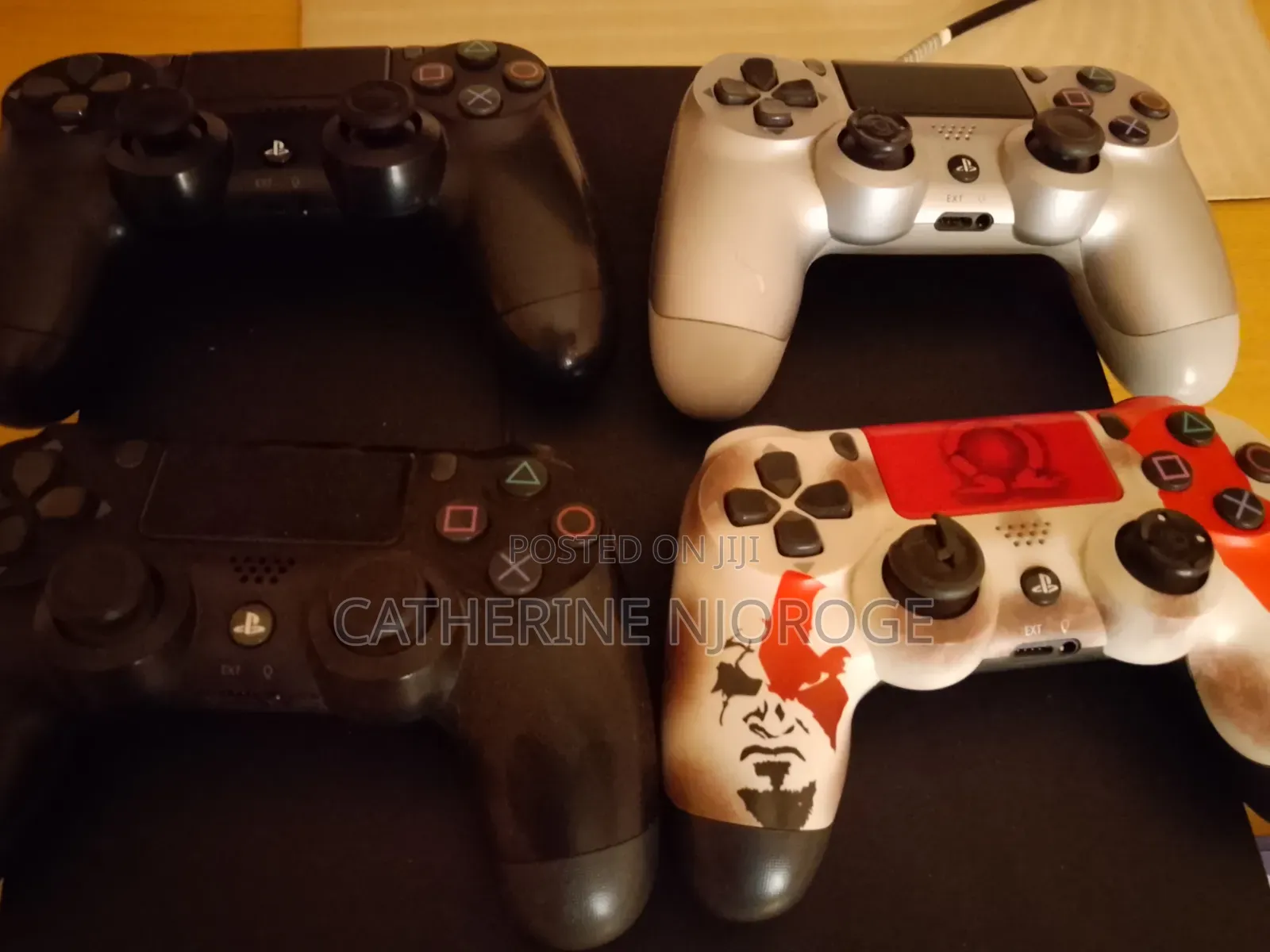 Play Station 4