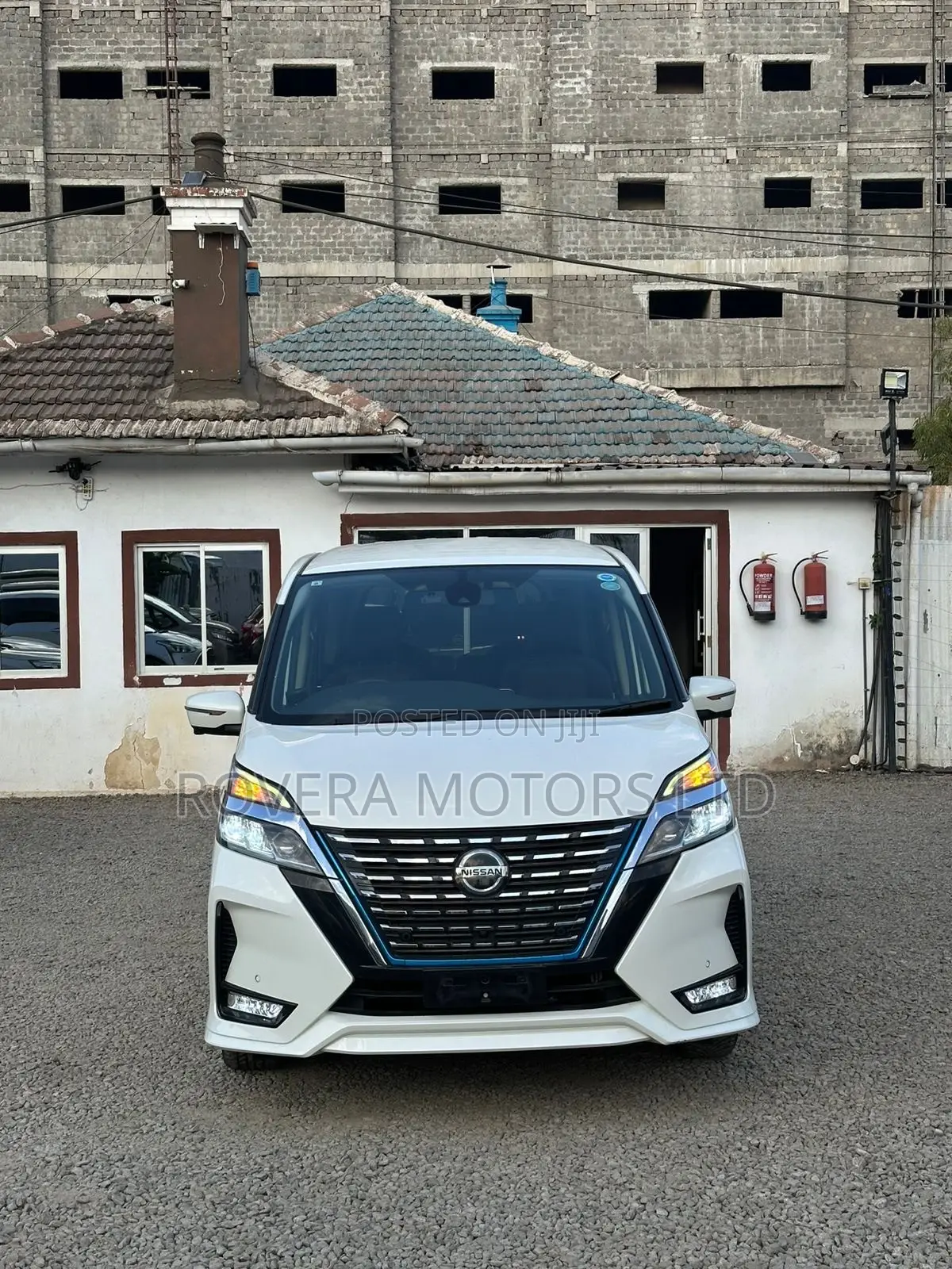 Nissan Serena 2019 White