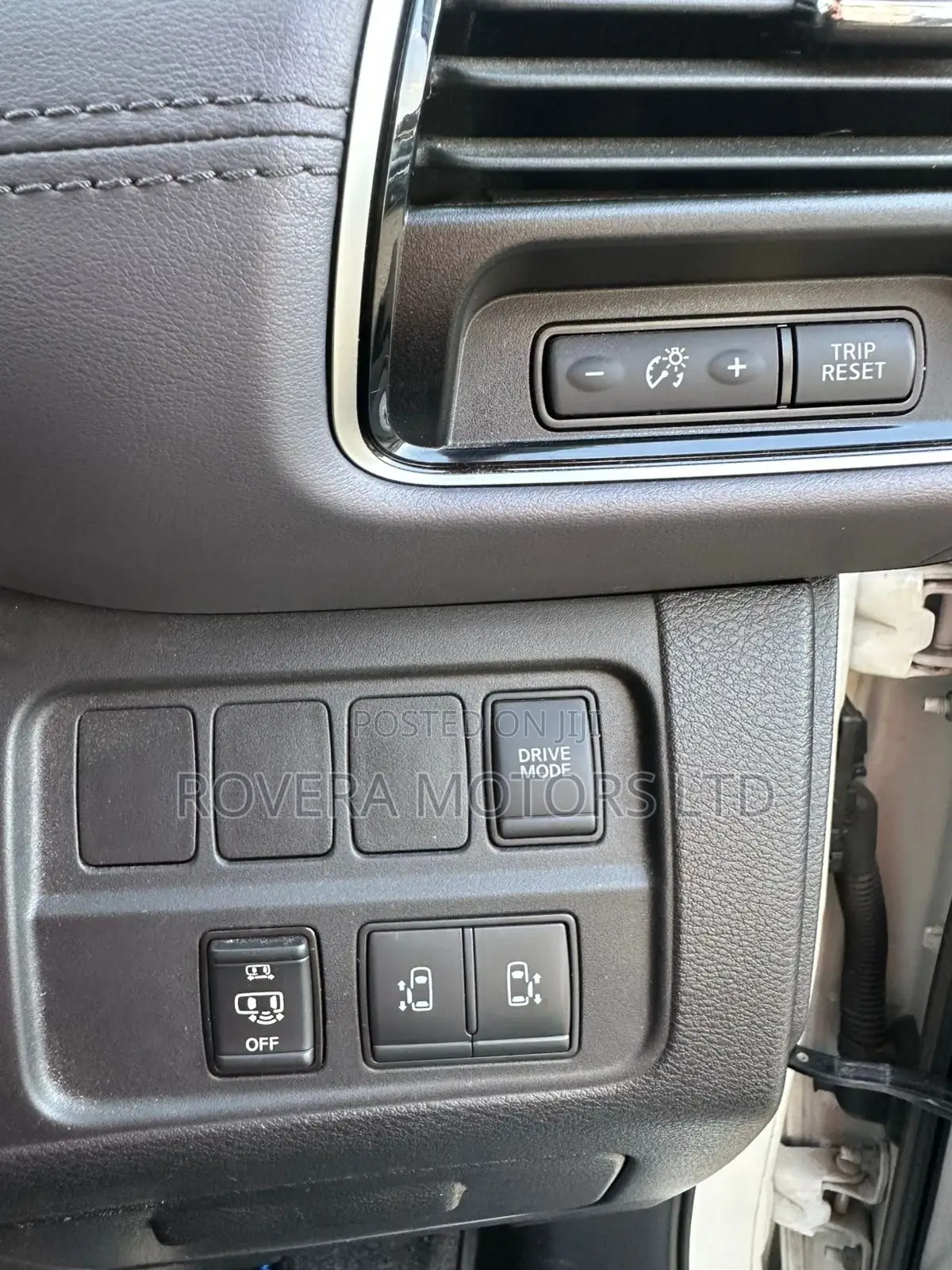 Nissan Serena 2019 White