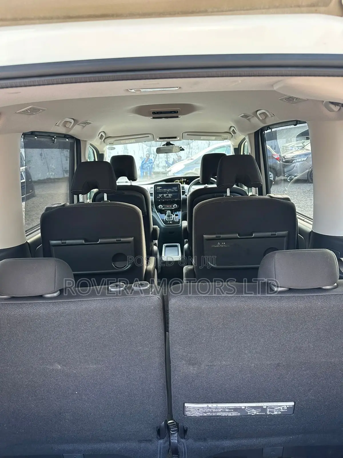 Nissan Serena 2019 White